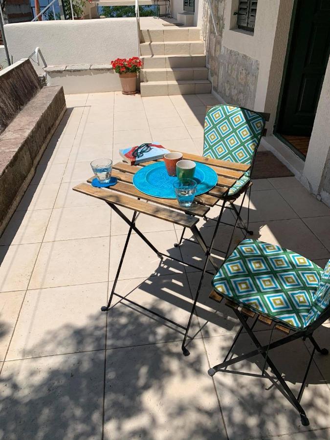Boutique Saltaragazza Петровац