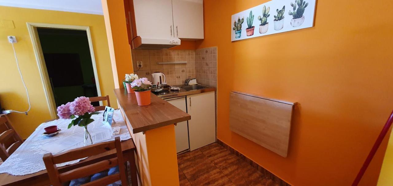 Boutique Saltaragazza Apartment Petrovac na moru