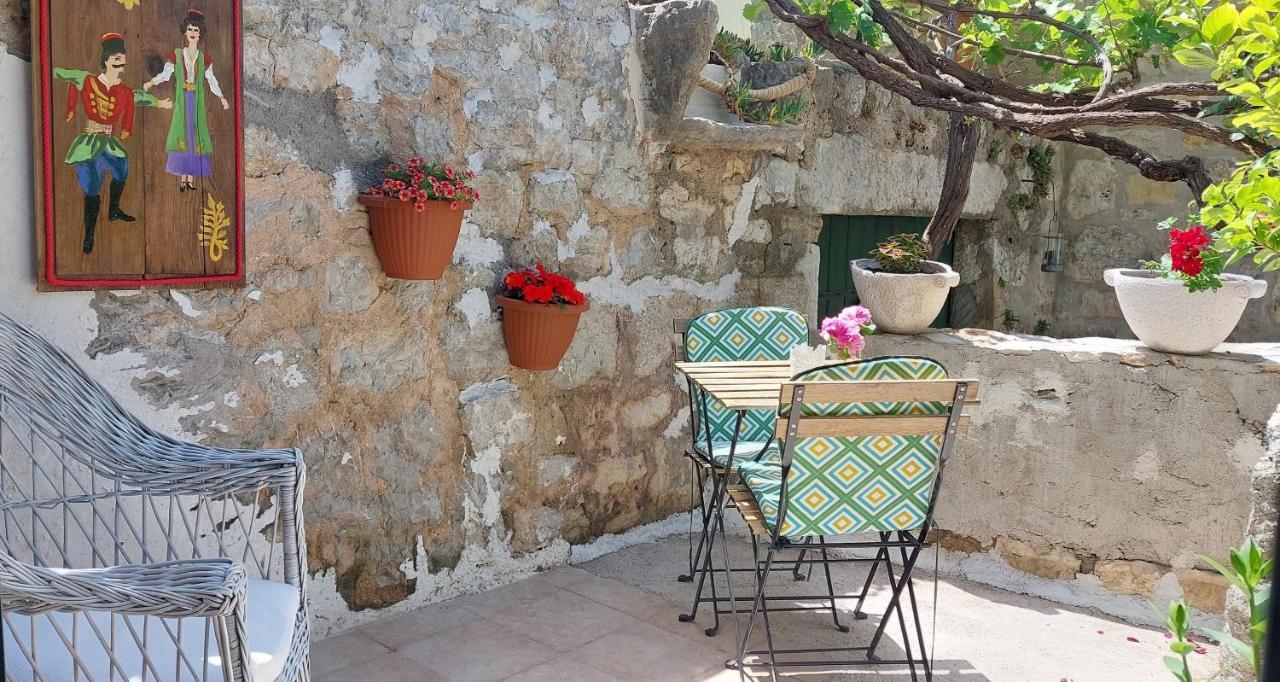 Boutique Saltaragazza Petrovac